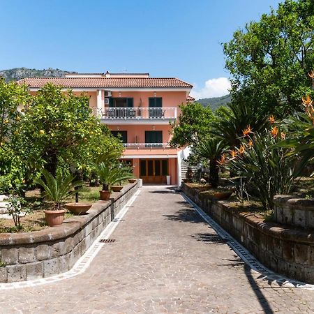 Villa Francesca Relais 皮雅诺迪索伦托 外观 照片