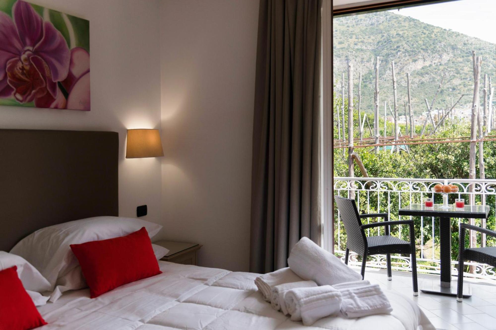 Villa Francesca Relais 皮雅诺迪索伦托 外观 照片