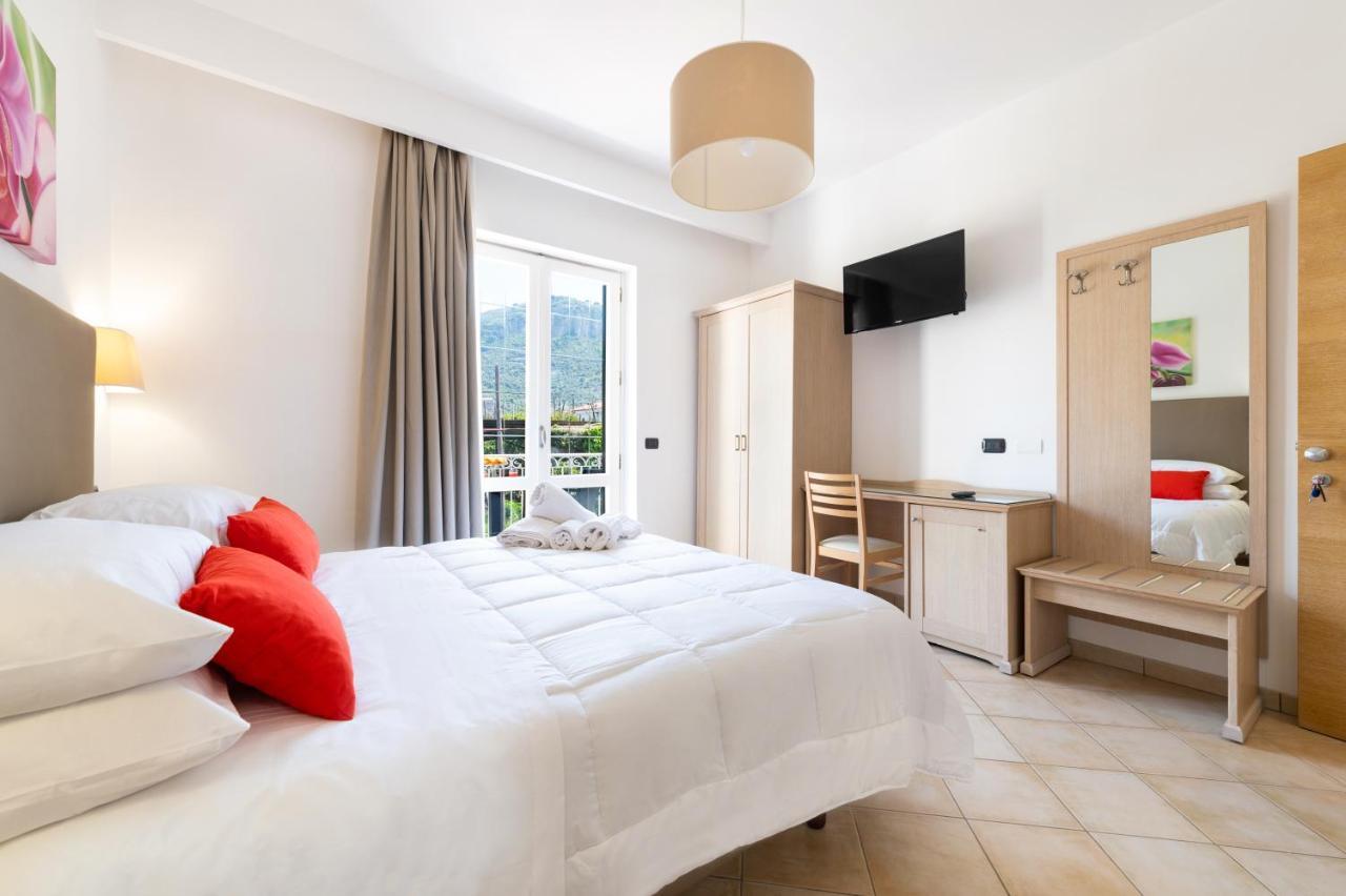 Villa Francesca Relais 皮雅诺迪索伦托 外观 照片